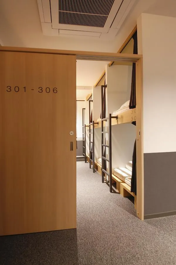White Hostel Shinsaibashi Osaka