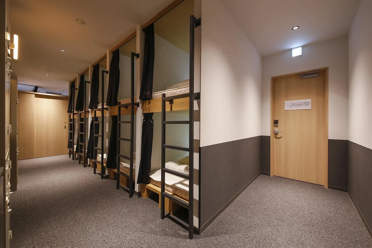 White Hostel Shinsaibashi Osaka
